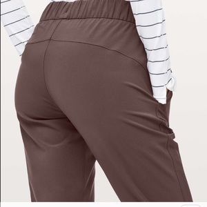 Lululemon On The Fly Pant